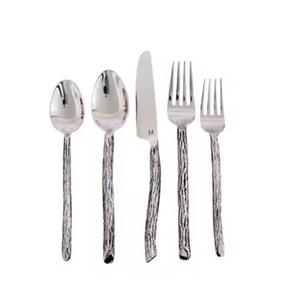 Restaurant-grade stainless steel <b>flatware</b> in bulk with 18/10 durability, ideal for large dining establishments in restaurants - Product Image 6