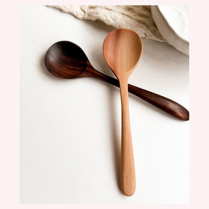 Cuchara de cocina de madera dura sostenible, cómoda, ligera y perfecta para las tareas culinarias diarias - Product Image 5