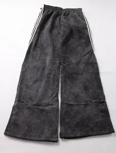 Pantalon personnalisé en coton Y2k Pantalon de survêtement ample Fabricant de pantalons de survêtement avec aiguilles brodées de qualité Pantalon à rayures classiques Pantalon de survêtement - Product Image 4