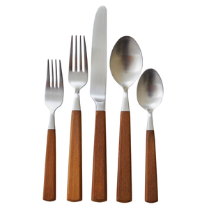 Ensemble de couverts en acier inoxydable de qualité supérieure avec manches en bois naturel, design moderne, vaisselle pour la maison, l'hôtel et la restauration - Product Image 6