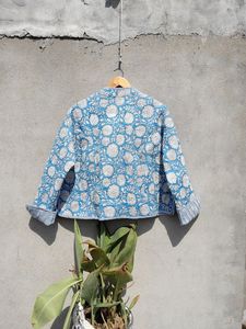 เสื้อโค้ทผ้าคอตตอนส่าหรีสำหรับผู้หญิงใส่กลับด้านได้เสื้อแจ็กเก็ตผ้าคอตตอนพิมพ์ลายเสื้อแจ็กเก็ตแบบลำลองฤดูหนาว - Product Image 5