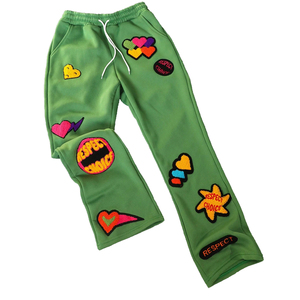 Pantalon de survêtement surdimensionné avec logo personnalisé Pantalon de survêtement baggy à jambes larges de haute qualité Pantalon lourd pour homme de grande taille Pantalon de survêtement uni de base - Product Image 1