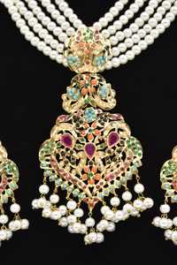 Vente en gros de trois pièces de bijoux de mode artificiels en acier inoxydable pour femmes de qualité supérieure ensembles de bijoux de mariage les plus vendus à des prix abordables - Product Image 6