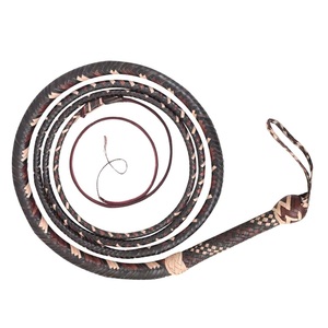 Látigos de carreras de caballos con núcleo de piel de vaca de cuero Premium hechos a mano ecuestre antideslizante precio bajo látigos de toro de tacto suave para jinete de caballos - Product Image 3