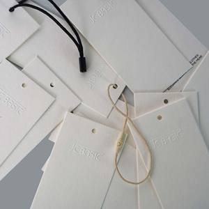 Etiquetas de Plástico Personalizadas de Lujo con Logotipo Estampado en Oro, Listas para Usar, Etiquetas Colgantes, Etiquetas de Nombre, Etiquetas de Marca, Etiquetas Personalizadas con Logotipo - Product Image 5