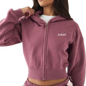 Haut confortable et décontracté à manches longues, design tendance, prix avantageux, pour les commandes en gros / Sweat à capuche en polaire uni pour femmes - Product Image 1