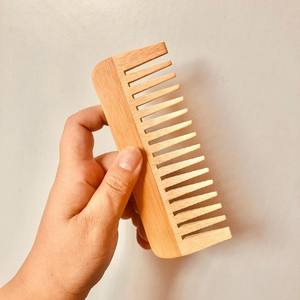 อุปกรณ์เสริมผมสำหรับผู้ใหญ่และเด็ก ชุดหวีไม้ขนาดเล็ก ราคาถูก หวีไม้ไผ่ ผลิตในเวียดนาม - Product Image 5