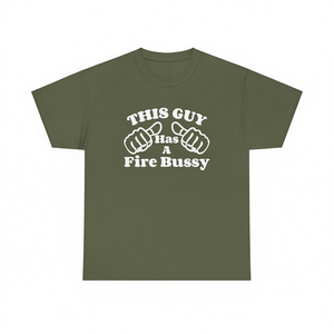 T-shirt This Guy Has A Fire Bussy, maglietta unisex a girocollo a maniche corte, divertente maglietta con meme - Product Image 2