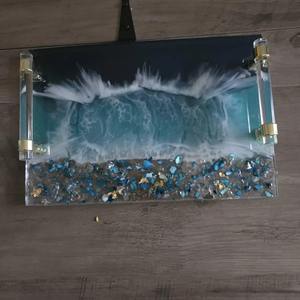 Bandeja de resina azul con pétalos de flores de piedras y bandeja decorativa hecha a mano con purpurina para decoración de mesa y uso de regalos de la India - Product Image 3