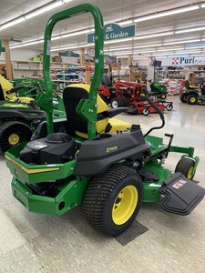 เครื่องตัดหญ้าแบบ Zero Turn รุ่น John Deere Z720E ปี 2025 ระดับมืออาชีพ พร้อมถังเก็บหญ้าขนาด 200 ลิตร และการรับประกัน 3 ปี สำหรับขาย - Product Image 4