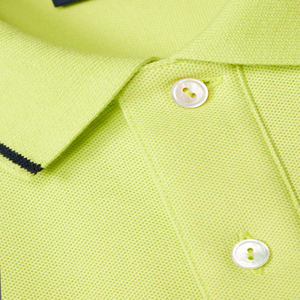 Polo de golf para hombre con paneles de malla, transpirable y fresco, ideal para polos en condiciones cálidas y húmedas - Product Image 3