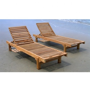 Banc et chaises longues en bois de teck de qualité hôtelière avec de grandes lamelles pour l'ameublement extérieur dans les parcs et les extérieurs - Product Image 6