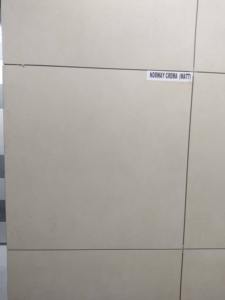 Carreaux en porcelaine Norvège Crema 600x600mm 8mm Finition mate Antidérapant Brique réfractaire pour carrelage de sol et de mur pour salon - Product Image 3