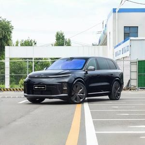Li Auto L9 Edición Livis 2026, Carrocería de Doble Tono, Proceso de Pintura Triple, Ruedas de 22 Pulgadas, Pedal Eléctrico, SUV de Tamaño Completo - Product Image 1