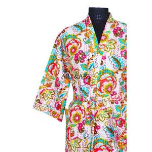 Peignoir Kimono 100% Coton Indien Fait Main avec Patchwork et Broderie Kantha, Tenue de Nuit et de Plage, Motif Floral Estival, Col en V, Cordon de Serrage - Product Image 4