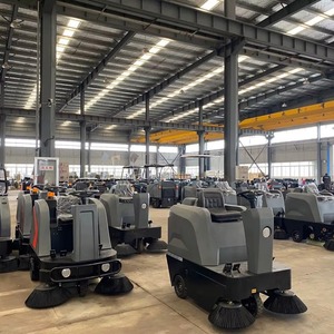 เครื่องกวาดพื้นขับเคลื่อนด้วยแบตเตอรี่ไฟฟ้าอัตโนมัติสภาพใหม่สำหรับบ้านฟาร์มทำความสะอาดถนนด้วยส่วนประกอบแปรงหลัก - Product Image 1