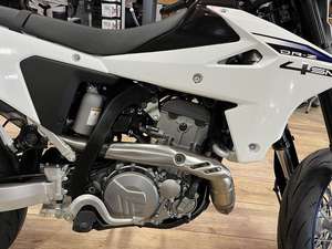 Venta en Subasta 2026 DR-Z4SM Supermotos Nuevas (Motocicletas) - Product Image 3