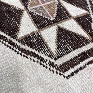 Alfombra Vintage de 1.9x3.1 pies, Alfombra Turca Pequeña, Alfombra Ikat Gris y Negra - Product Image 5