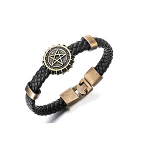 Pulsera de cuero trenzado negro para hombres y mujeres con pentagrama de estrella de latón envejecido círculo acanalado brazalete de moda encanto - Product Image 1