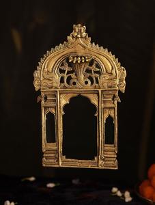 Sculpture humaine en métal doré élégante, figurine artisanale pour la maison, le bureau, la table, le salon, le bureau, pièce de décoration artistique - Product Image 3