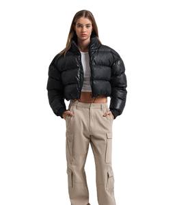 Chaquetas Personalizadas OEM para Mujer, Estilo de Manga Larga, Abrigo con Capucha para Invierno, Chaqueta Corta Acolchada Impermeable con Cremallera para Mujer, Ropa Casual - Product Image 4