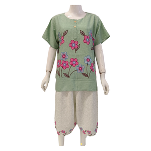 Ropa de diario para mujer con estampado floral Materiales de rayón transpirables y suaves Ropa de dormir para mujer Calidad Premium - Product Image 5