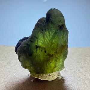 Spécimen de cristal de péridot, pierre précieuse de péridot naturelle - Product Image 4