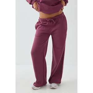 Ensemble de jogging surdimensionné pour femmes de haute qualité, couleur bordeaux, ultra doux, en tissu éponge français, motif imprimé en relief 3D, taille haute - Product Image 2