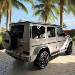 Merccedess-Benzz Classe G SUV AWD Low Miles Automatique Essence Intérieur Foncé Direction Gauche 2014 - Product Image 2