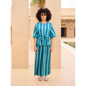 Ensemble court rayé Alma Modal 2 pièces - Tenue décontractée assortie - Product Image 1