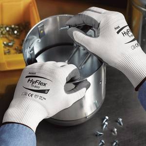 Les gants de travail industriels Ansell HyFlex 11-800 offrent une protection des mains avec une respirabilité et un confort améliorés. - Product Image 6