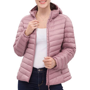 Veste d'hiver longue et épaisse pour femme avec fermeture éclair et capuche |   Vêtement d'extérieur respirant, imperméable, matelassé, tricoté, 100% polyester, coque en nylon - Product Image 1