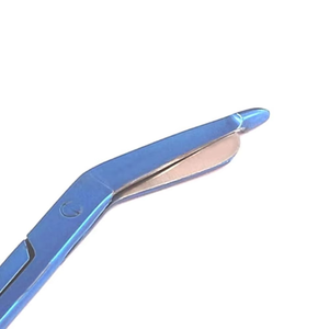 Ciseaux à pansement Blue Lister Ciseaux médicaux chirurgicaux en acier inoxydable avec embout de sécurité pour les premiers soins et le retrait des pansements - Product Image 3