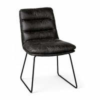 Fauteuil d'appoint vintage en cuir véritable marron, fait main, capitonné, écologique, imperméable, empilable et léger |   Salle à manger d'appartement