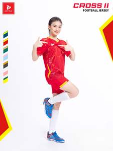 Ensemble de maillots de football unisexe de luxe à la mode Matériau de haute qualité Logo personnalisé Divers services OEM Techniques de lavage pour adultes - Product Image 6