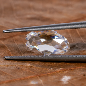 Élégant 1.69 CT Lab Grown Diamant en forme de poisson VS Clarity F Color Custom Jewelry Pendant IGI CVD Fancy Cut Designer Ring Setting - Product Image 3