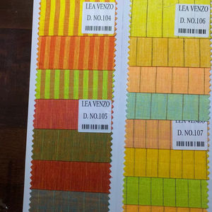 Tela Lea Venzo con Diseño de Rayas, Aspecto de Lino, Material Premium para Camisería - Product Image 3