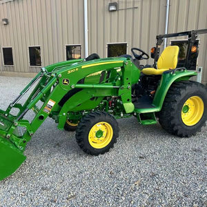 Tracteur John For Deere 3033R d'occasion de qualité à vendre - Product Image 1