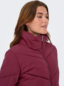 Veste matelassée à col montant pour femme, fabrication directe d'usine, personnalisée, et doudoune matelassée pour l'hiver - Product Image 6