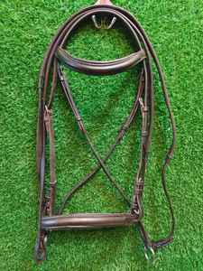 Ensemble d'équipement d'équitation réglable et abordable de style suédois confortable en cuir véritable fait à la main - Product Image 4