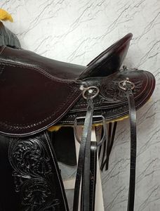 Tachuela de cuero occidental de la mejor calidad para montar a caballo, incluyendo Barrel Racing Western Pleasure Trail y Cowboy Trail a precio - Product Image 5