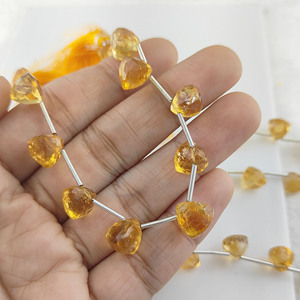Cuentas de Citrino Natural de 7-8 mm, Corte Facetado en Forma de Trillón, Hilo de Cuentas de Citrino para la Fabricación de Joyas, 13-14 Cuentas en un Hilo de 8 Pulgadas - Product Image 5