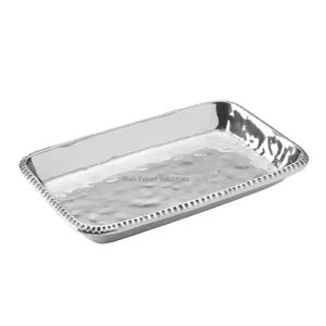 Plateau de service de table fait à la main de meilleure qualité plat de service de nourriture plaqué argent en aluminium de forme rectangulaire avec poignée - Product Image 3