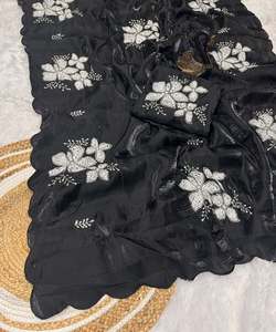 Saree, sari, shari en soie de créateur avec broderie séquentielle détaillée organisée pour les garde-robes ethniques des femmes - Product Image 3