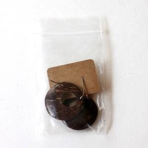 Pendientes de aro de coco ecológicos hechos a mano para mujer, aretes de concha de coco coreanos para mujer, regalo de fiesta de cumpleaños, diseños de joyería - Product Image 4