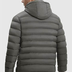 Veste matelassée pour homme en gros, capuche amovible, imperméable, coupe-vent, isolée, manteau d'hiver, col montant, impression de logo sur le devant, patch - Product Image 3