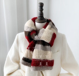 Écharpe en mélange de laine tricotée de couleur unie pour femmes, longue enveloppe douce et durable pour les voyages de bureau pour les cadeaux d'hiver - Product Image 1