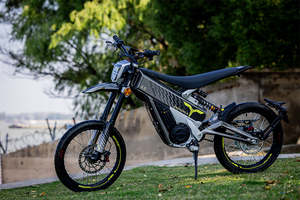 Vélo Électrique Tout-Terrain Talaria Xxx Noir 2025 Original Haut de Gamme 60V 25/40Ah 2500W 4200W - Product Image 4