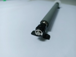 Rodillos de goma con casquillo de engranaje ensamblados en stock específicos para módulos de impresora térmica e impresoras de etiquetas - Product Image 3