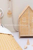 Grosir rumah mainan, rumah model untuk boneka terbuat dari rotan tenun alami, rumah boneka 2 tingkat dengan atap silang
